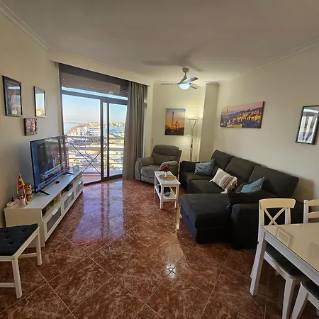 La Roca-mediterraneo Views, 8th Floor-new Kitchen- Pool- Parking-air Conditioning, Ceiling Fans & Free Wifi Apartment *