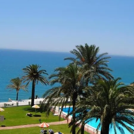 La Roca-mediterraneo Views, 8th Floor-new Kitchen- Pool- Parking-air Conditioning, Ceiling Fans & Free Wifi Apartment *